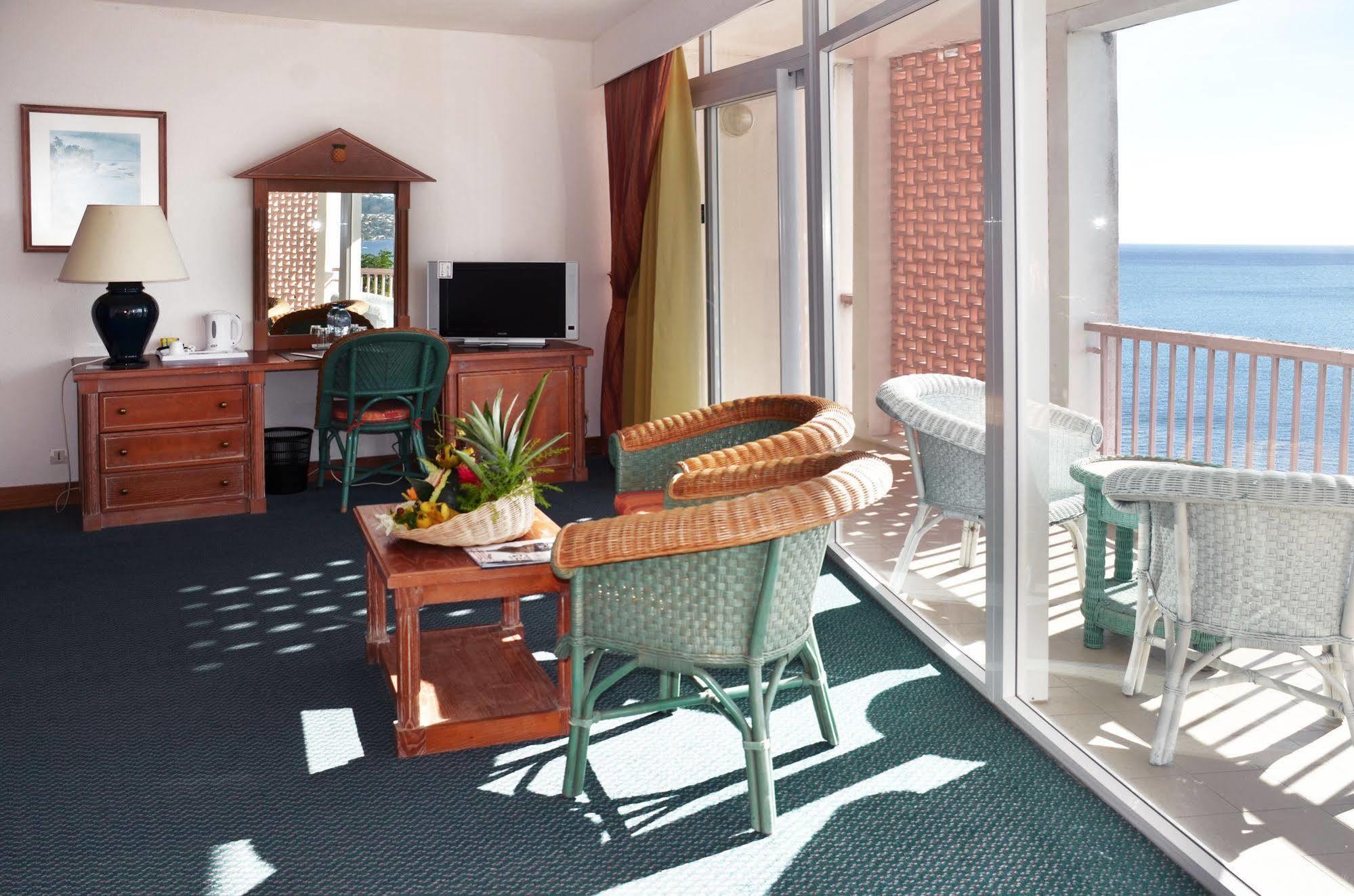 שולשה Hotel La Bateliere מראה חיצוני תמונה