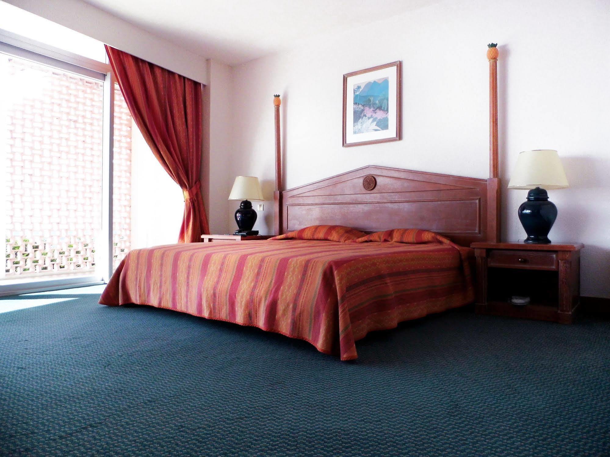 שולשה Hotel La Bateliere מראה חיצוני תמונה